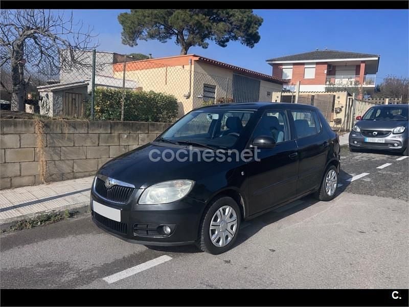 Negro Usado 2008 Skoda Fabia Style Berlina | 3250 € (Un poco caro) - Imagen 1/3