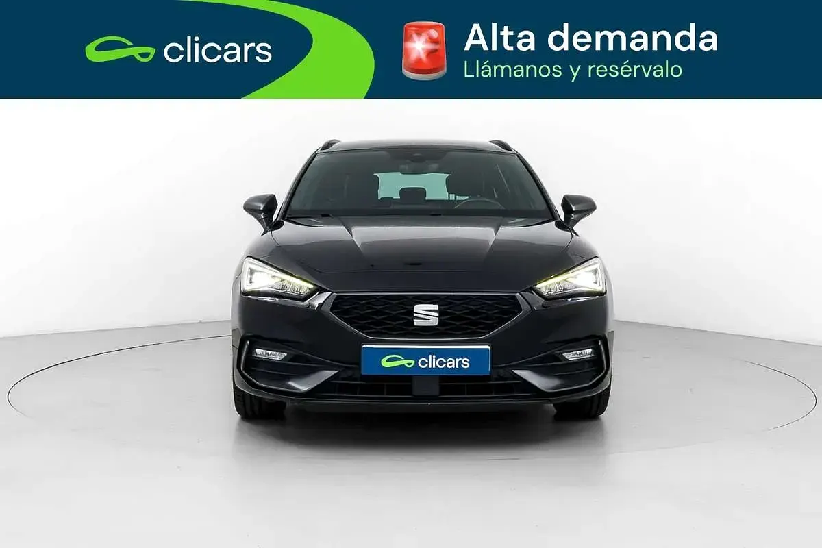 Usado Seat Leon ST FR 150 CV (110 kW) 2021 Negro Familiar