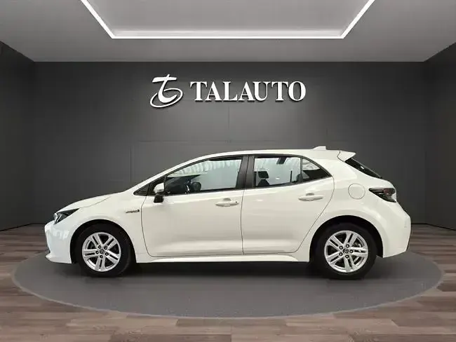 Usado Toyota Corolla Business Edition 122 CV (89 kW) 2019 Blanco Berlina