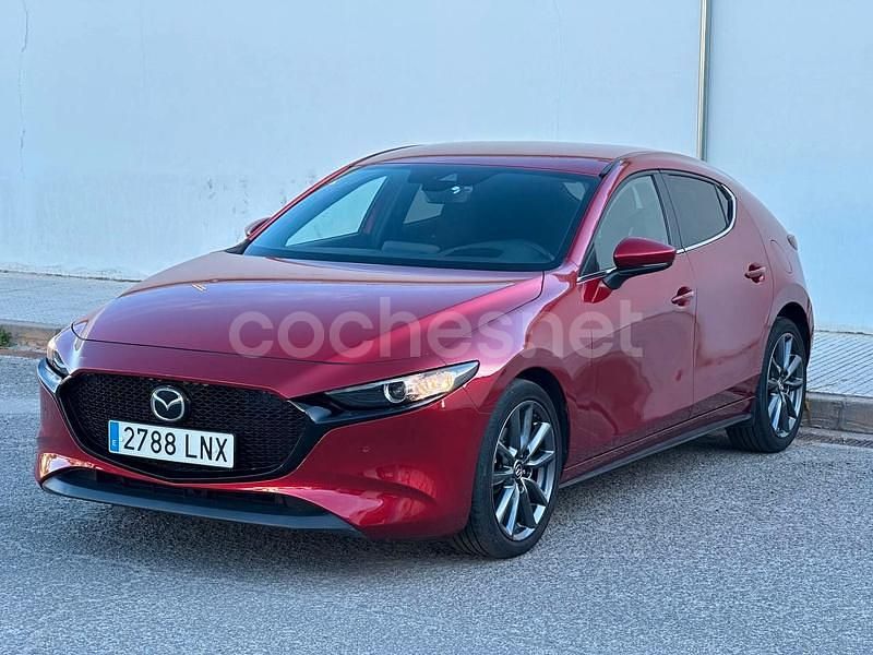 Rojo Usado 2021 Mazda 3 Berlina | 18.490 € (Buen precio) - Imagen 1/4