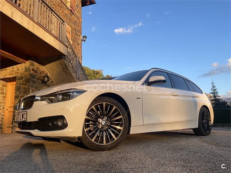 Blanco Usado 2018 BMW 320 Efficient Dynamics Familiar | 12.500 € (Super precio) - Imagen 1/4
