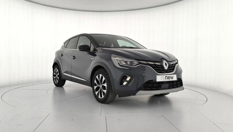 Usado Renault Captur Techno 90 CV (66 kW) 2024 Azul volga con techo negro brillante SUV