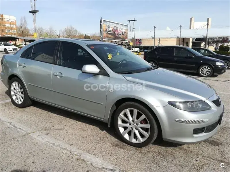 Usado Mazda 6 Active 121 CV (88 kW) 2007 Gris / plata Berlina
