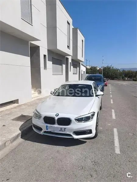Usado BMW 118 150 CV (110 kW) 2017 Blanco Utilitario