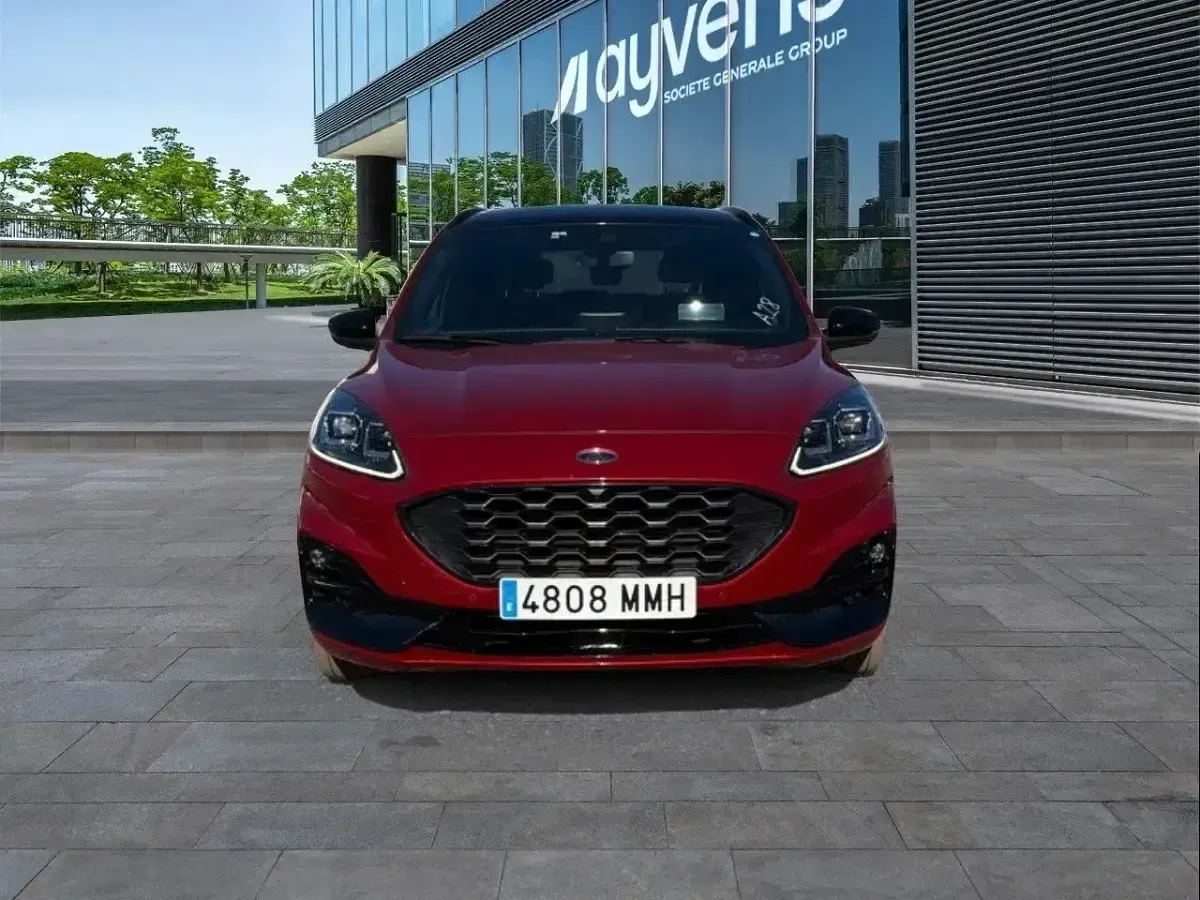 Usado Ford Kuga ST-Line X 225 CV (165 kW) 2023 Rojo SUV