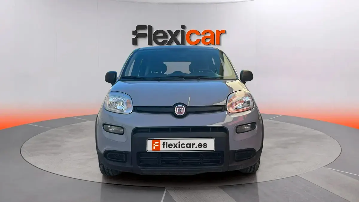 Usado Fiat Panda 71 CV (52 kW) 2023 Gris Utilitario