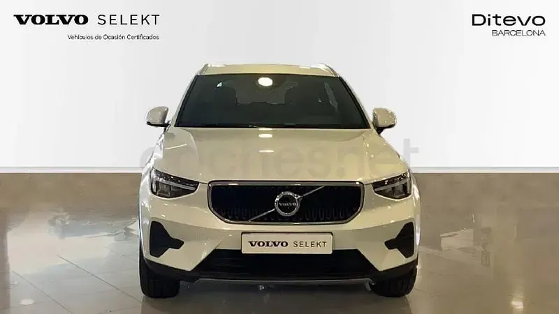 Brugt Volvo XC40 Core 163 HK (119 kW) 2025 Hvid SUV