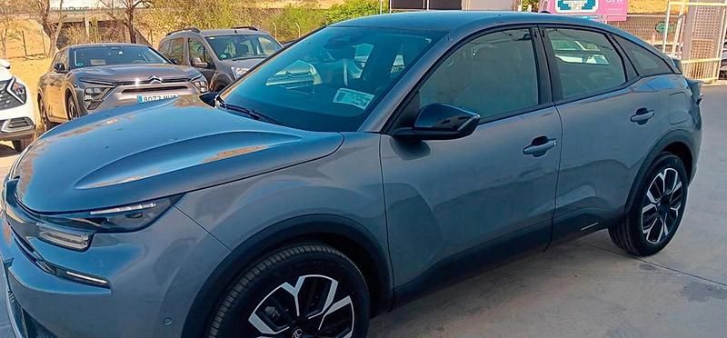 Mercury grey Nuevo 2025 Citroën C4 Business Class Berlina | 21.800 € (Buen precio) - Imagen 1/4