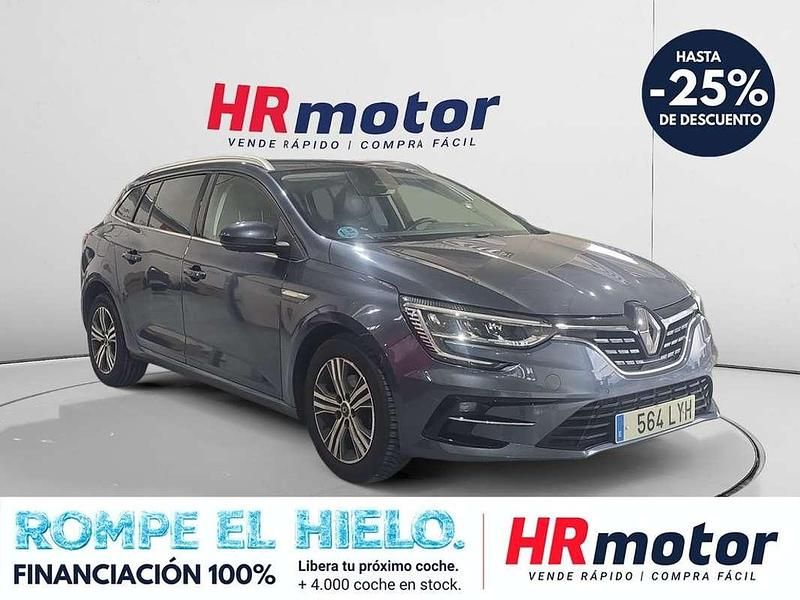 Usado Renault Mégane GrandTour Zen 141 CV (103 kW) 2022 Gris Familiar