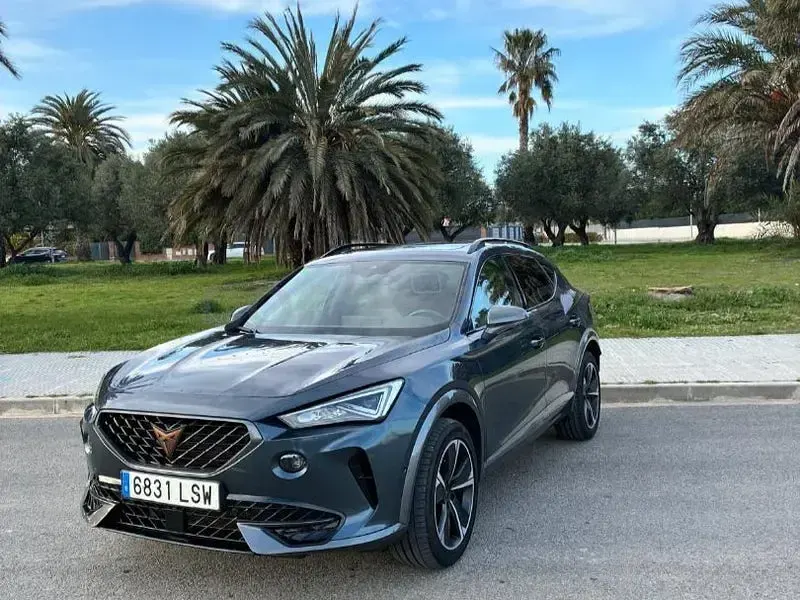 Usado Cupra Formentor 150 CV (110 kW) 2021 Gris / plata SUV