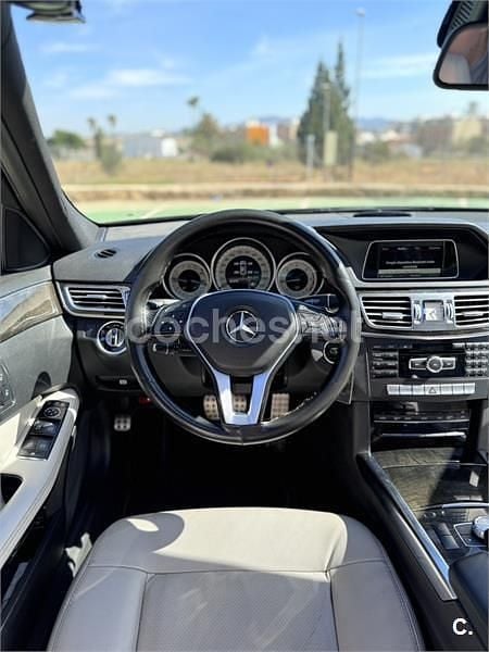 Usado Mercedes E200 136 CV (100 kW) 2013 Negro Berlina