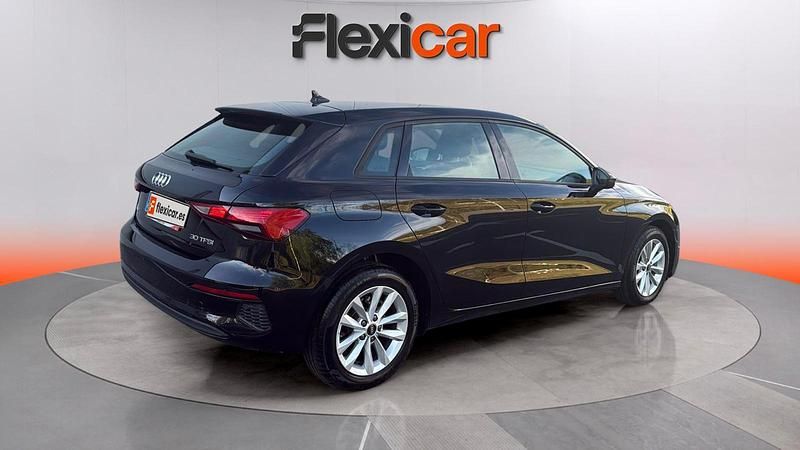 Usado Audi A3 Premium 110 CV (80 kW) 2022 Negro Berlina