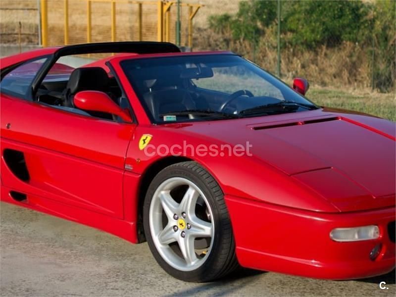 Usado Ferrari F355 380 CV (279 kW) 1995 Rojo Coupe
