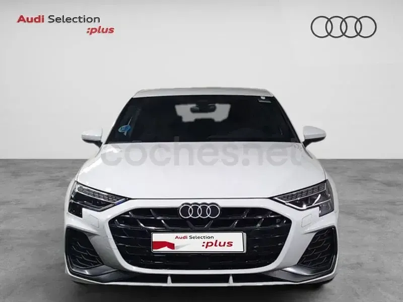 Usado Audi A3 S-Line 150 CV (110 kW) 2025 Blanco Berlina