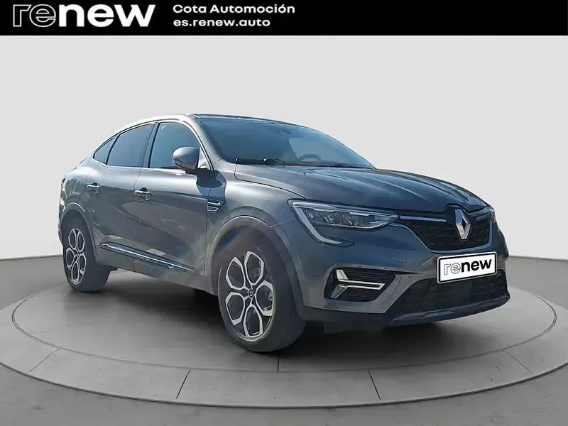Usado Renault Arkana Zen 145 CV (106 kW) 2022 Gris SUV