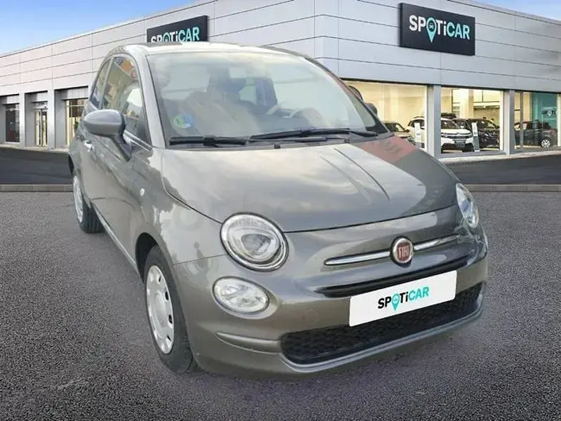 Usado Fiat 500 70 CV (51 kW) 2023 Gris / plata Berlina