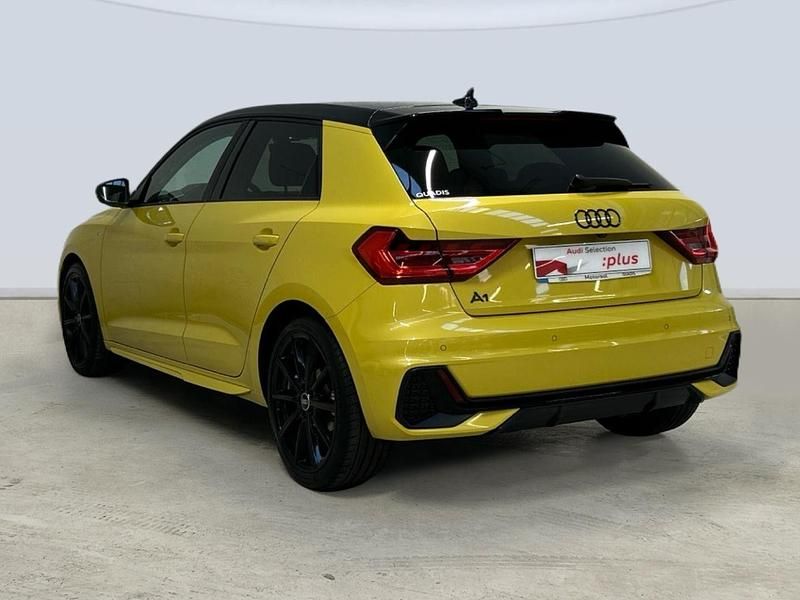 Usado Audi A1 Sportback Premium 110 CV (80 kW) 2022 Amarillo Utilitario