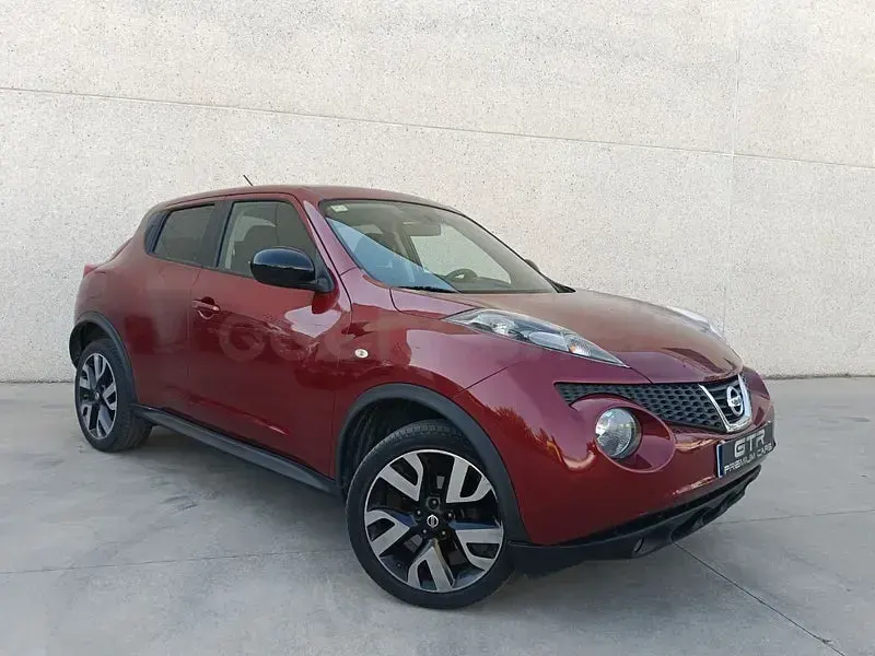 Usado Nissan Juke N-TEC 117 CV (86 kW) 2014 Granate SUV