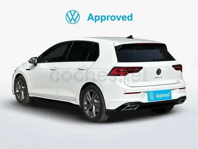 Usado VW Golf VIII R-line 150 CV (110 kW) 2025 Blanco Berlina