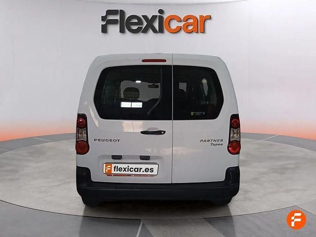 Usado Peugeot Partner Tepee Access 100 CV (73 kW) 2018 Blanco Monovolumen