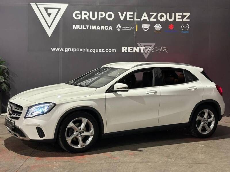 Blanco Usado 2019 Mercedes GLA180 Urban SUV | 22.990 € (Un poco caro) - Imagen 1/4