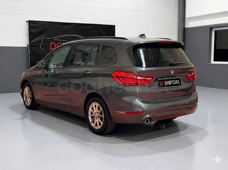 Begagnad BMW 216 Comfort Edition 116 HK (85 kW) 2020 Grå Kombi