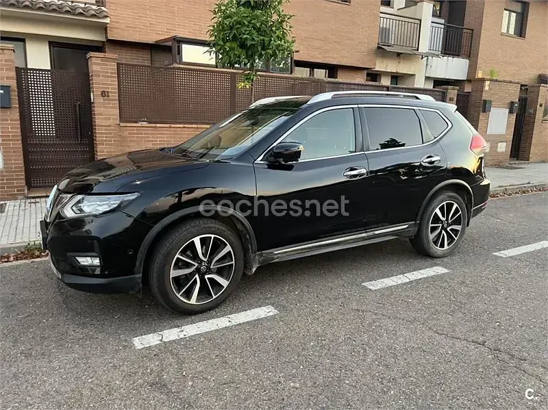 Usado Nissan X-Trail Tekna 177 CV (130 kW) 2018 Negro SUV