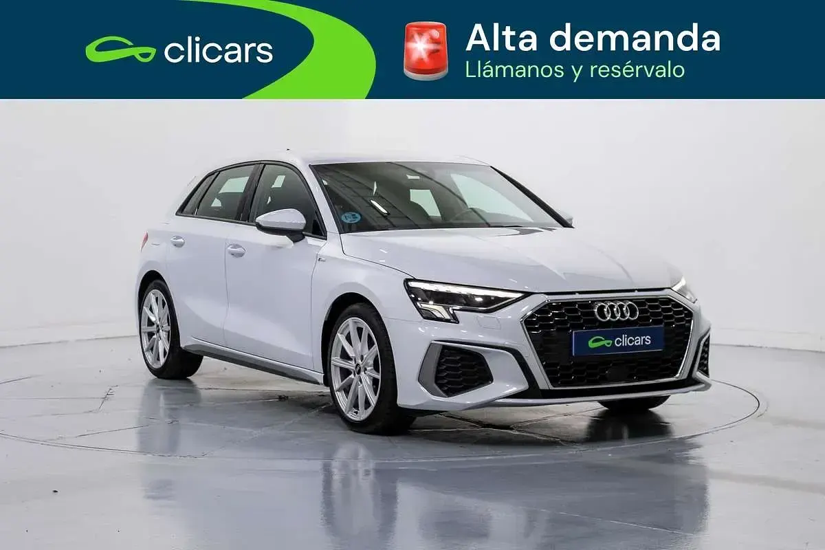 Usado Audi A3 Sportback S-Line 110 CV (80 kW) 2022 Blanco Utilitario