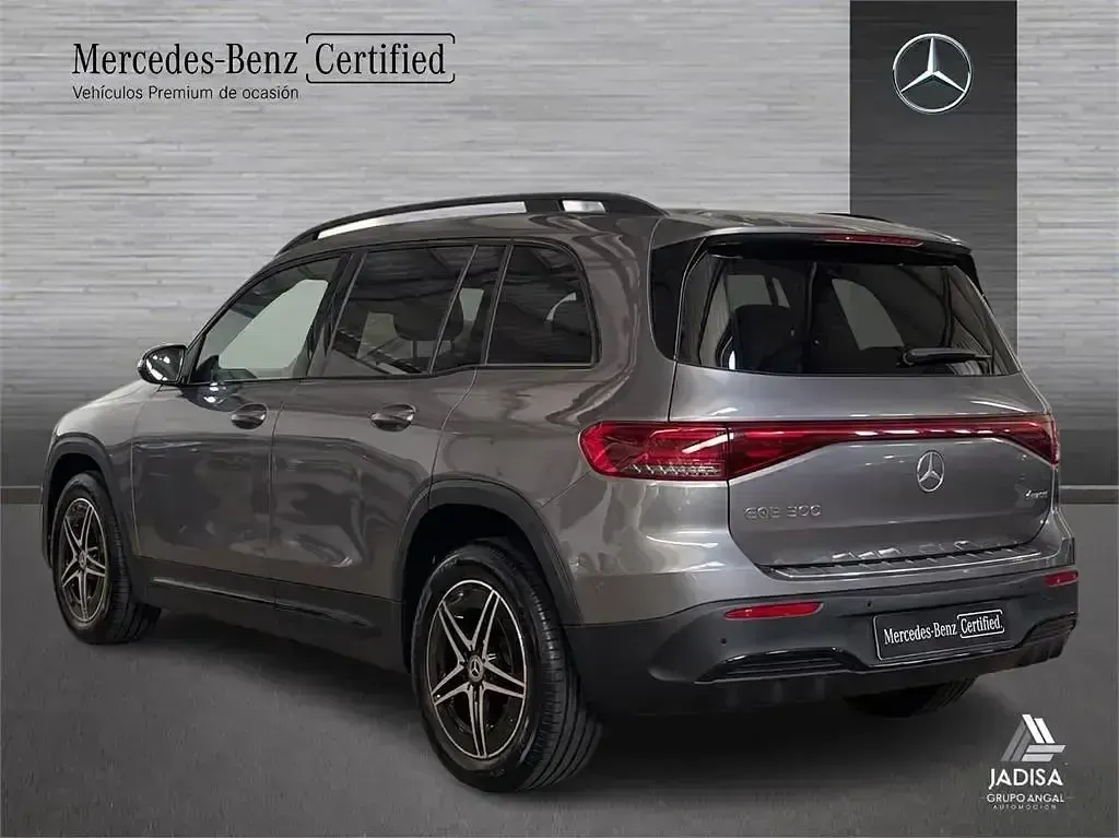 Usado Mercedes EQB300 167 kW (228 CV) 2025 Eléctrico SUV