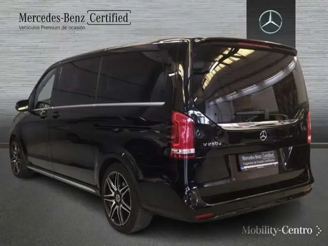 Usado Mercedes V250 Avantgarde 190 CV (139 kW) 2023 Negro Monovolumen