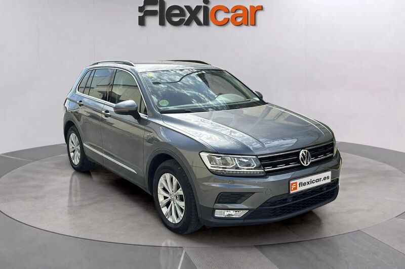 Gris Usado 2017 VW Tiguan Edition SUV | 14.590 € (Super precio) - Imagen 1/4