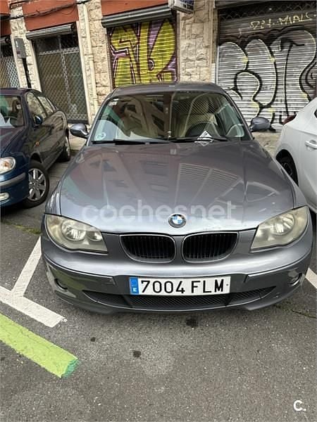 Usado BMW 118 122 CV (89 kW) 2007 Gris / plata Utilitario