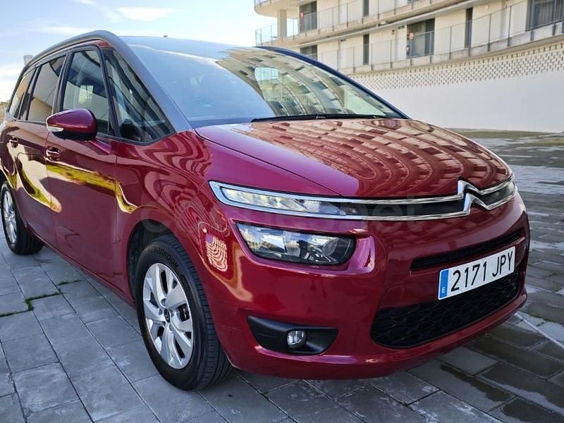 Usado Citroën Grand C4 Picasso Feel 120 CV (88 kW) 2016 Granate Monovolumen