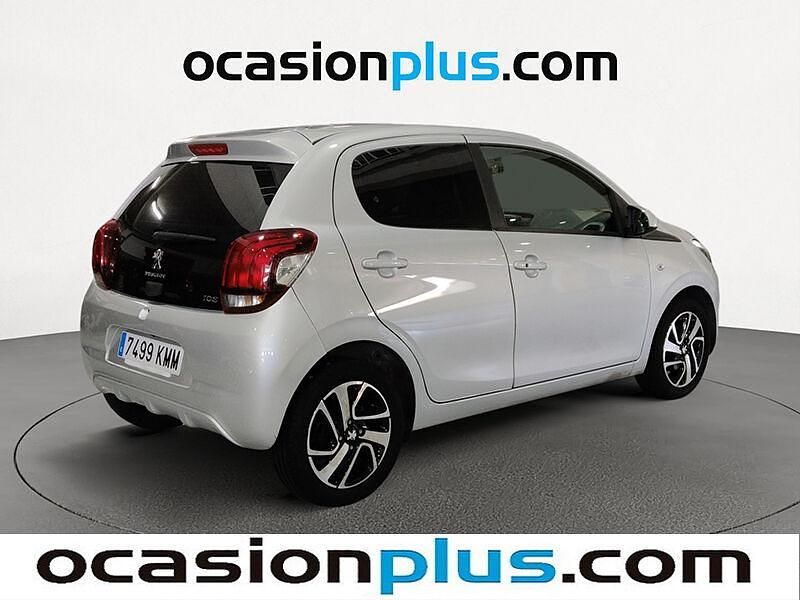 Usado Peugeot 108 Allure 82 CV (60 kW) 2018 Gris / plata Utilitario