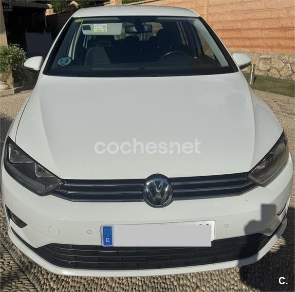 Blanco Usado 2015 VW Golf Sportsvan Advance Monovolumen | 11.100 € (Precio justo) - Imagen 1/4