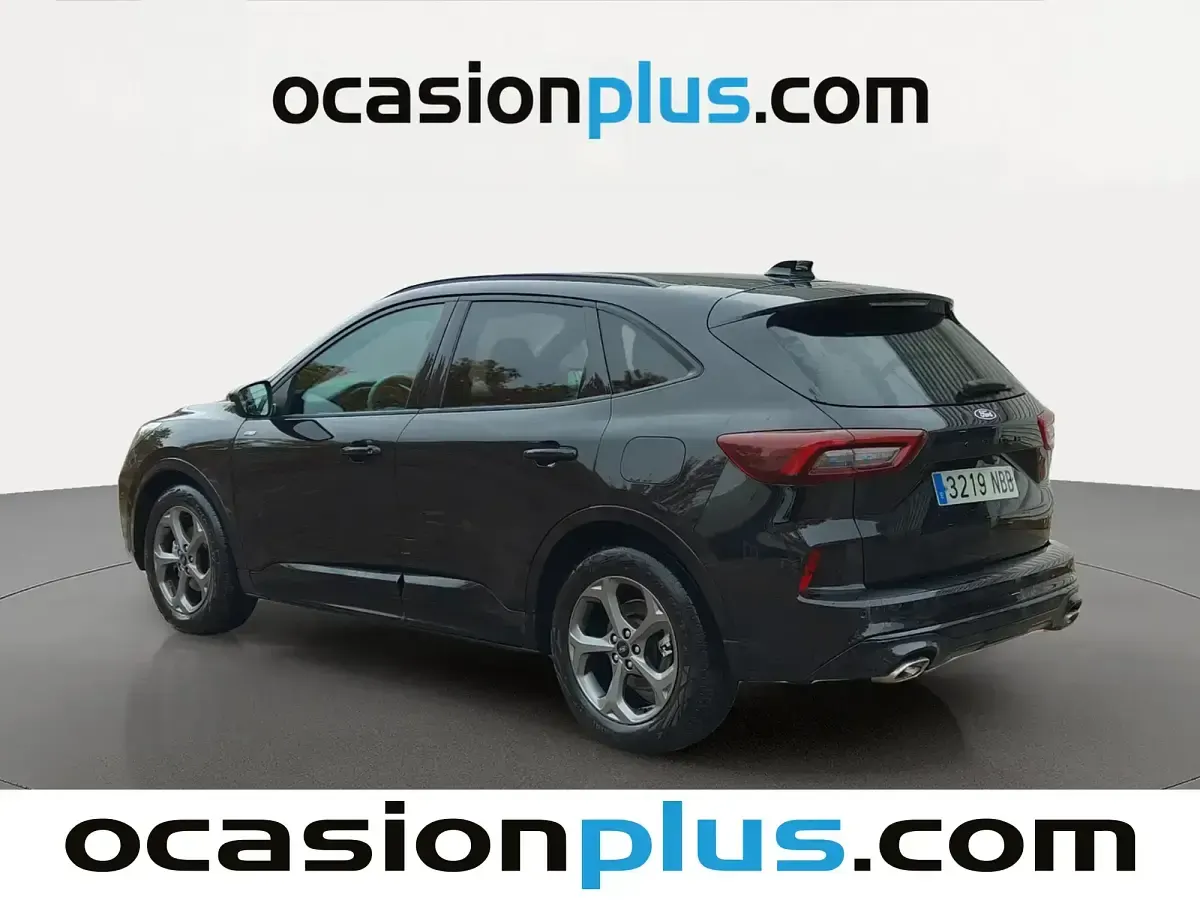 Usado Ford Kuga ST-Line 150 CV (110 kW) 2025 Negro SUV