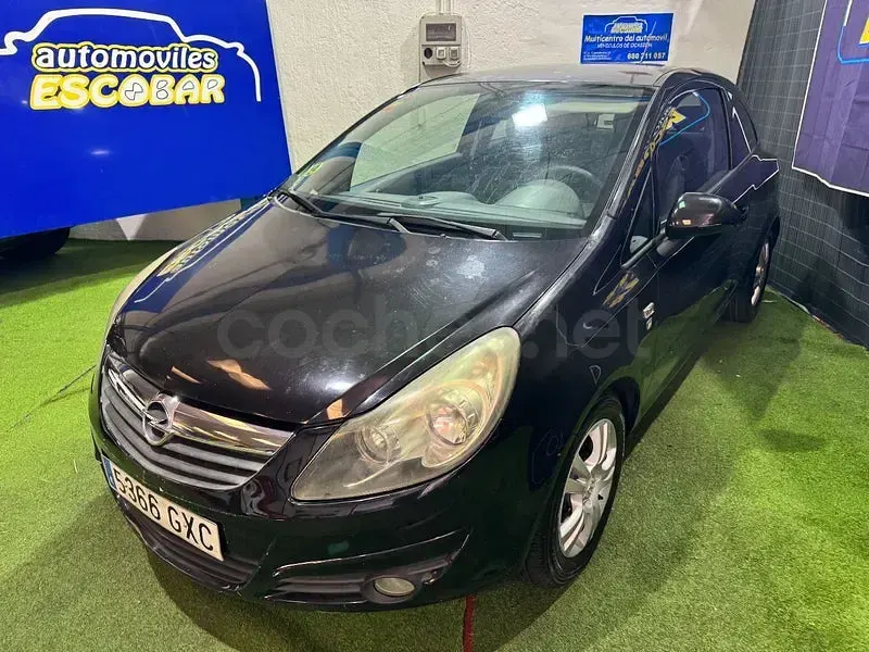 Usado Opel Corsa 95 CV (69 kW) 2010 Negro Utilitario