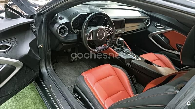 Usado Chevrolet Camaro 432 CV (317 kW) 2015 Gris / plata Coupe