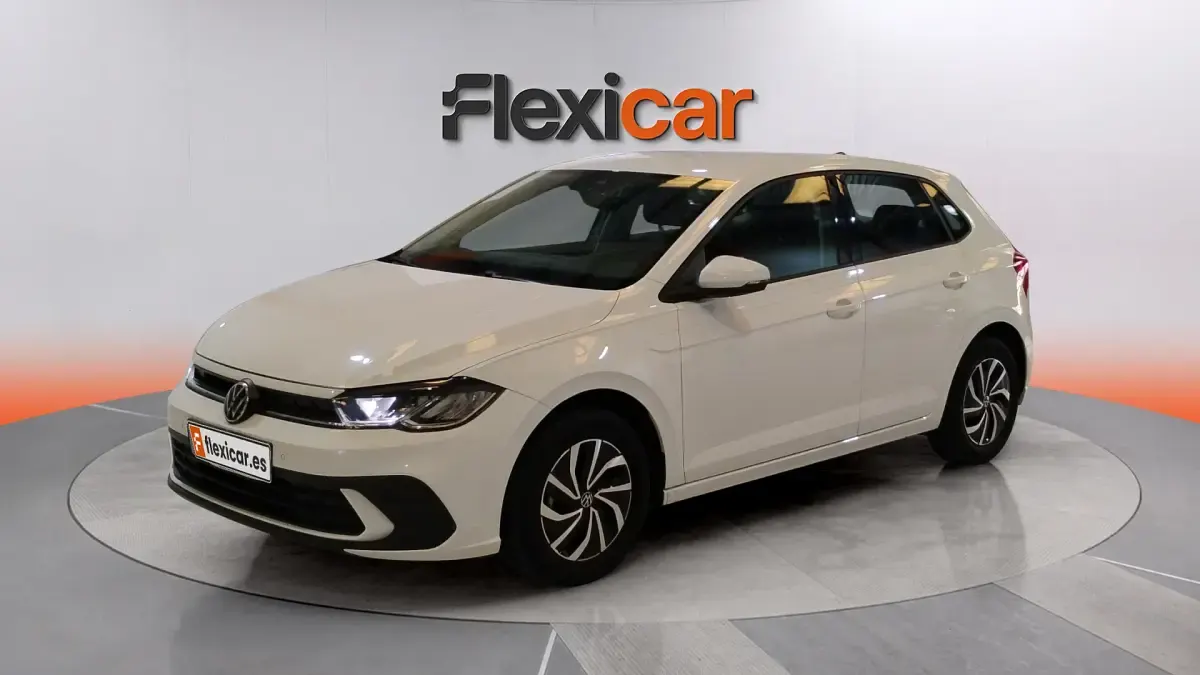 Usado VW Polo Life 95 CV (69 kW) 2023 Blanco Utilitario