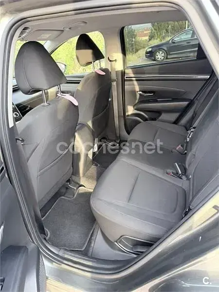 Usado Hyundai Tucson 150 CV (110 kW) 2022 Verde SUV