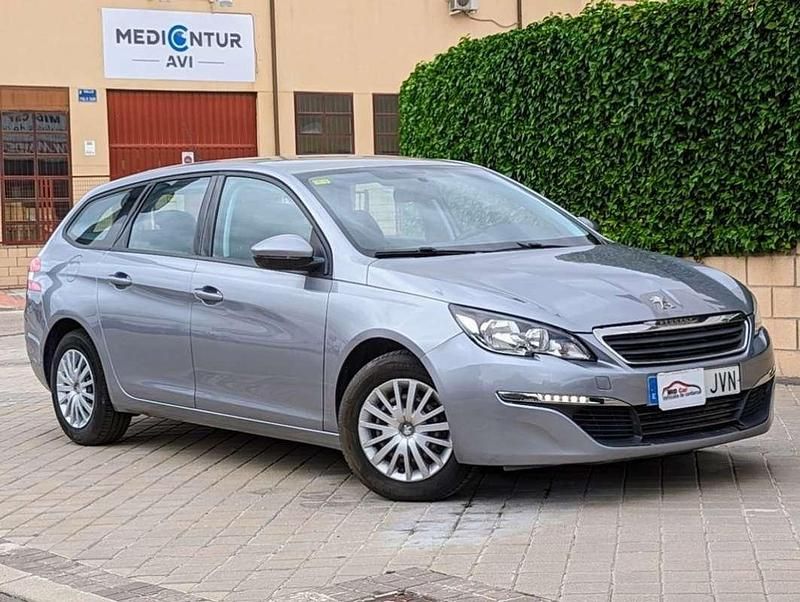 Usado Peugeot 308 SW Business-Line 99 CV (72 kW) 2016 Gris Familiar