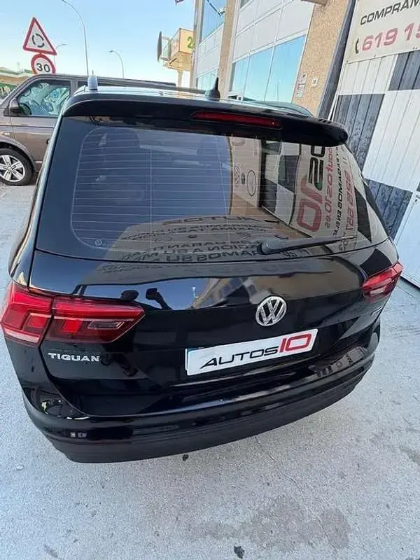 Usado VW Tiguan 150 CV (110 kW) 2020 Negro SUV
