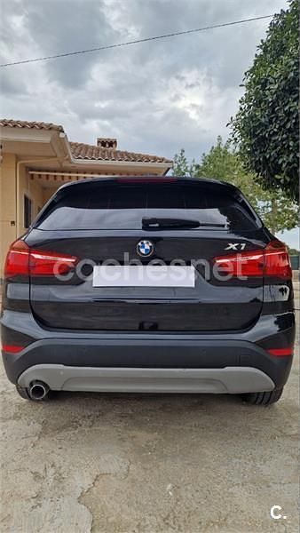 Usado BMW X1 Comfort Edition 150 CV (110 kW) 2018 Negro SUV