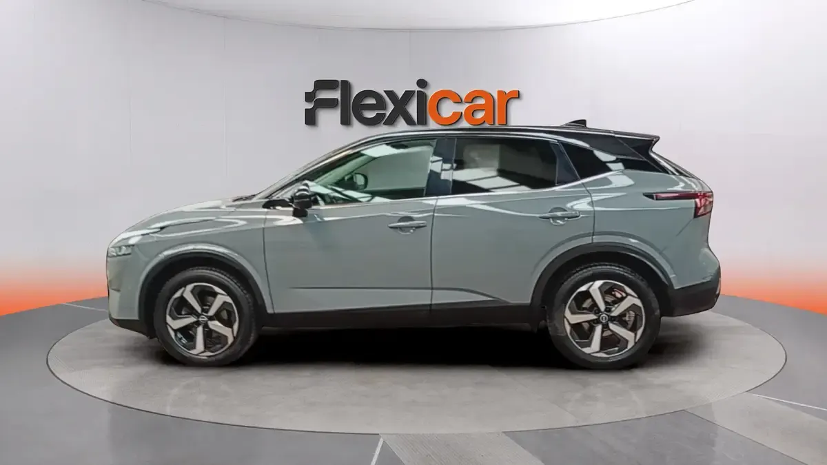 Usado Nissan Qashqai N-Connecta 140 CV (102 kW) 2023 Gris SUV