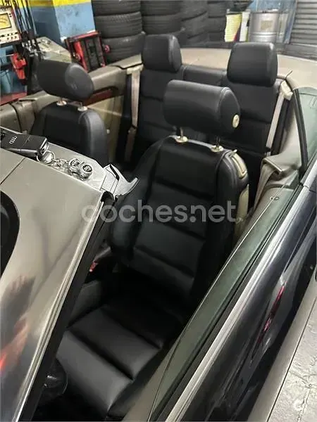 Usado Audi A4 Cabriolet 163 CV (119 kW) 2004 Negro Descapotable