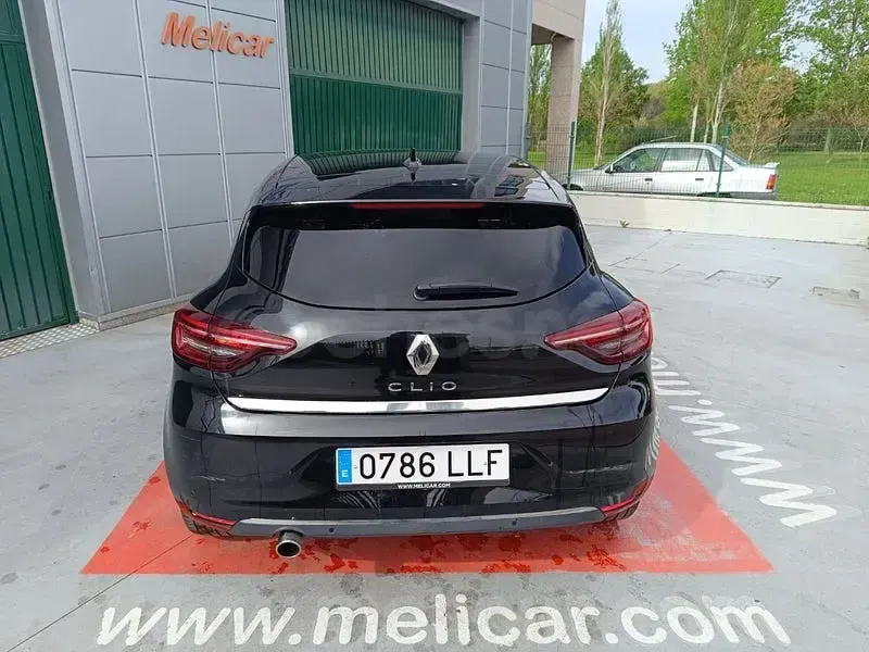 Usado Renault Clio V Zen 115 CV (84 kW) 2020 Negro Berlina