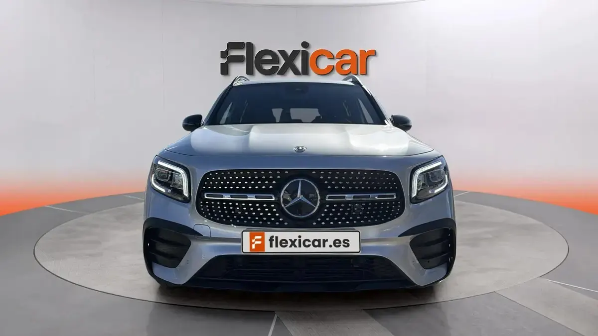 Usado Mercedes GLB220 190 CV (139 kW) 2021 Gris SUV
