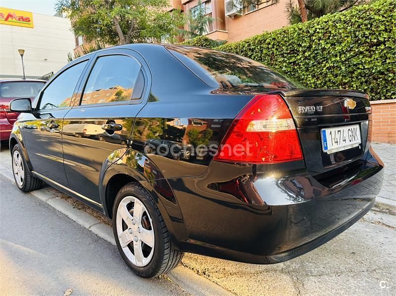 Usado Chevrolet Aveo LT 94 CV (69 kW) 2009 Negro Berlina