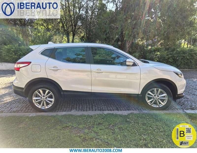 Usado Nissan Qashqai Acenta 131 CV (96 kW) 2015 Blanco SUV