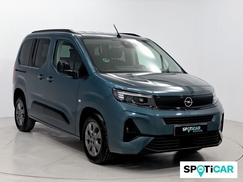 Azul Usado 2024 Opel Combo Business Monovolumen | 21.950 € (Un poco caro) - Imagen 1/4